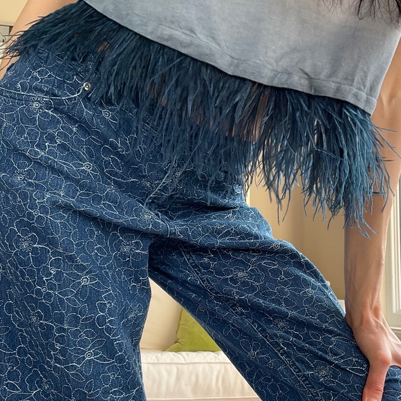 Opening Ceremony Gradient dyed t-shirt with feather hem trim - Picture 3 of 6